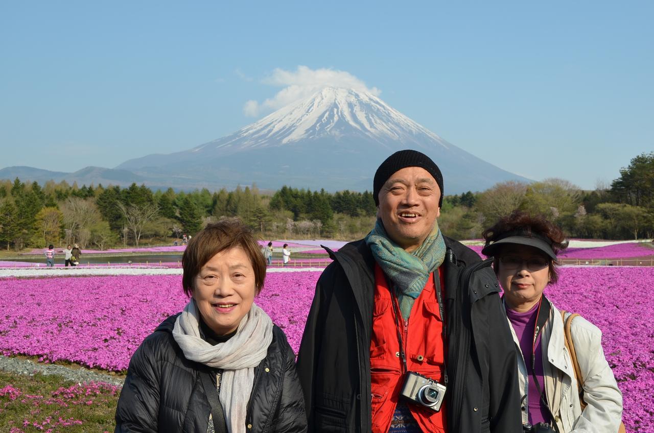Mt Fuji Cat&Dog&Spa pension Blue Poppy Fujikawaguchiko Bagian luar foto