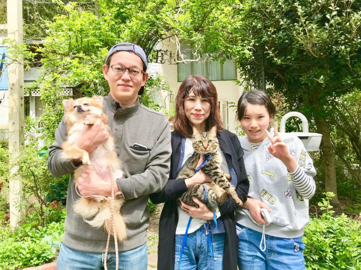 Mt Fuji Cat&Dog&Spa pension Blue Poppy Fujikawaguchiko Bagian luar foto